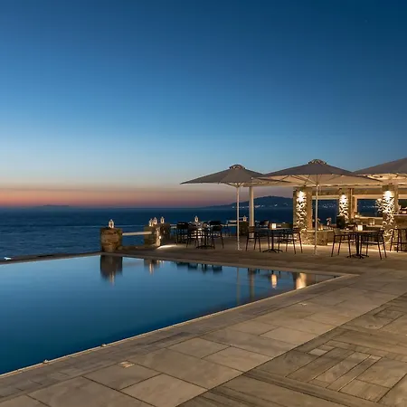 Capo Di Mykonos 酒店
